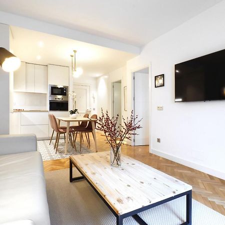 Royal Madrid Apartment Luaran gambar