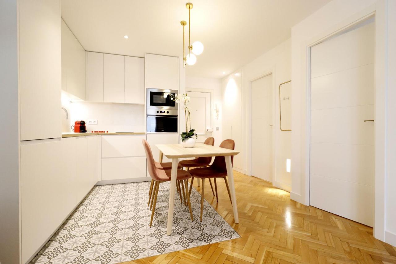 Royal Madrid Apartment Luaran gambar