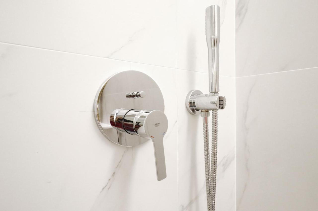 Royal Madrid Apartment Luaran gambar